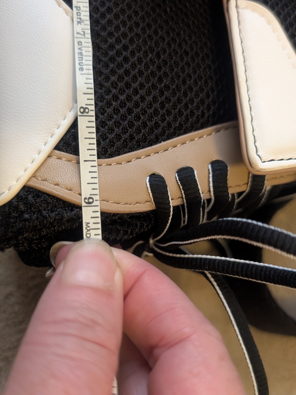 Steve Madden White and Black Sporty Crossbody Bag - Picture 6 of 6